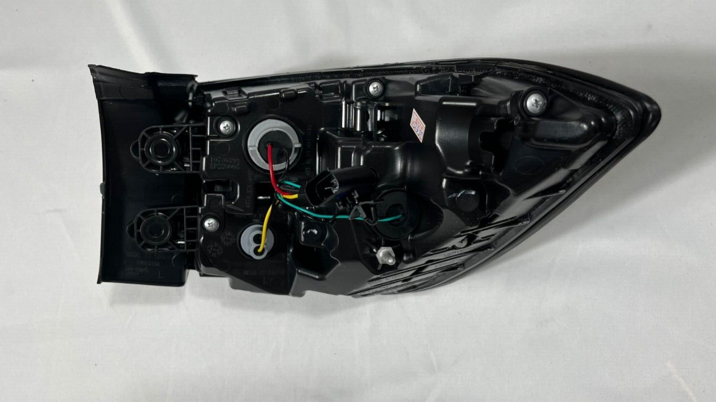 MG MG5 SW EV TROPHY 2023 2024 OUTER BRAKE LIGHT PASSENGER SIDE N/S LEFT SIDE
