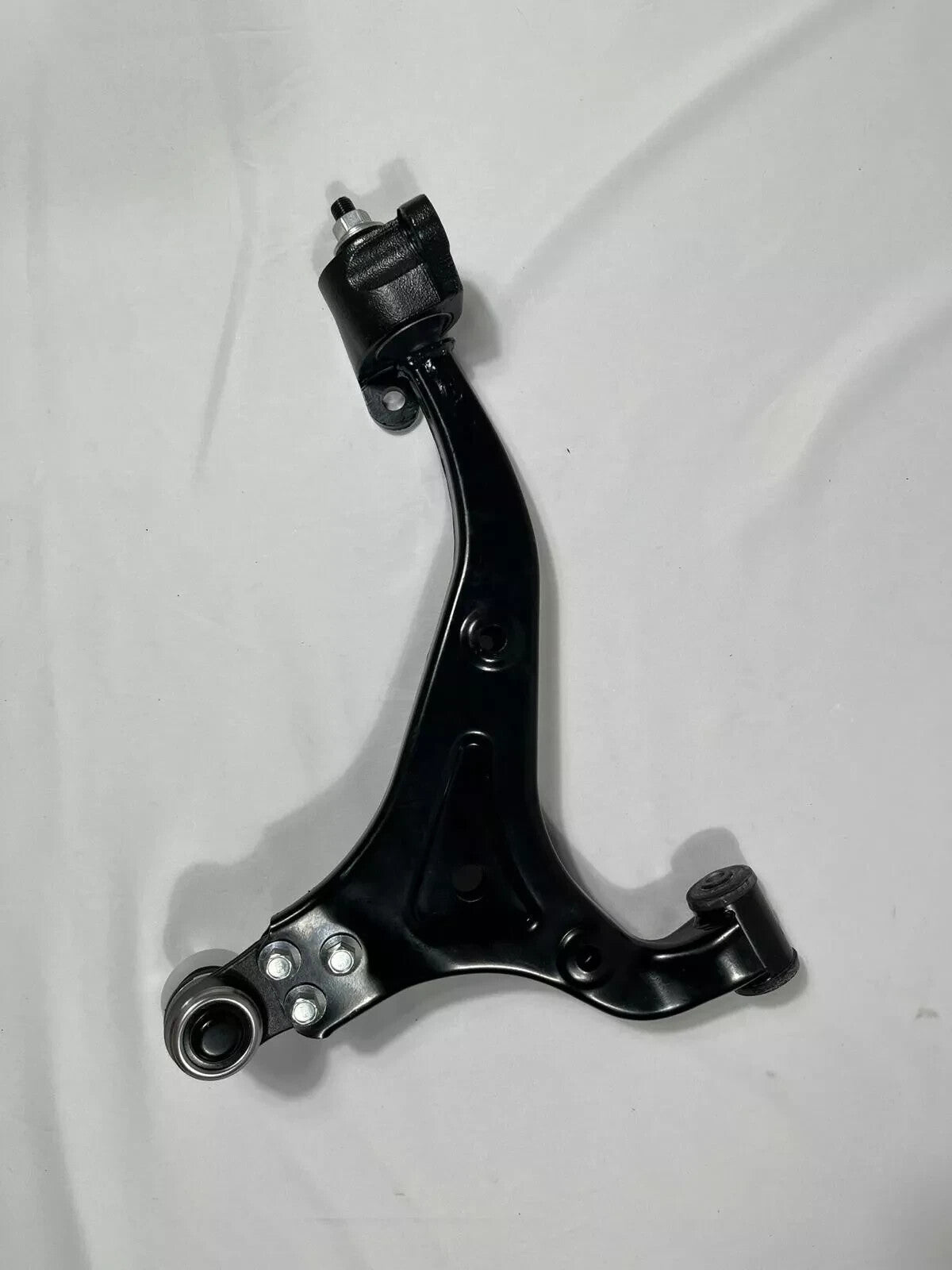 MG HS 2018-2024 FRONT LOWER LEFT LH SUSPENSION WISHBONE TRACK CONTROL ARM