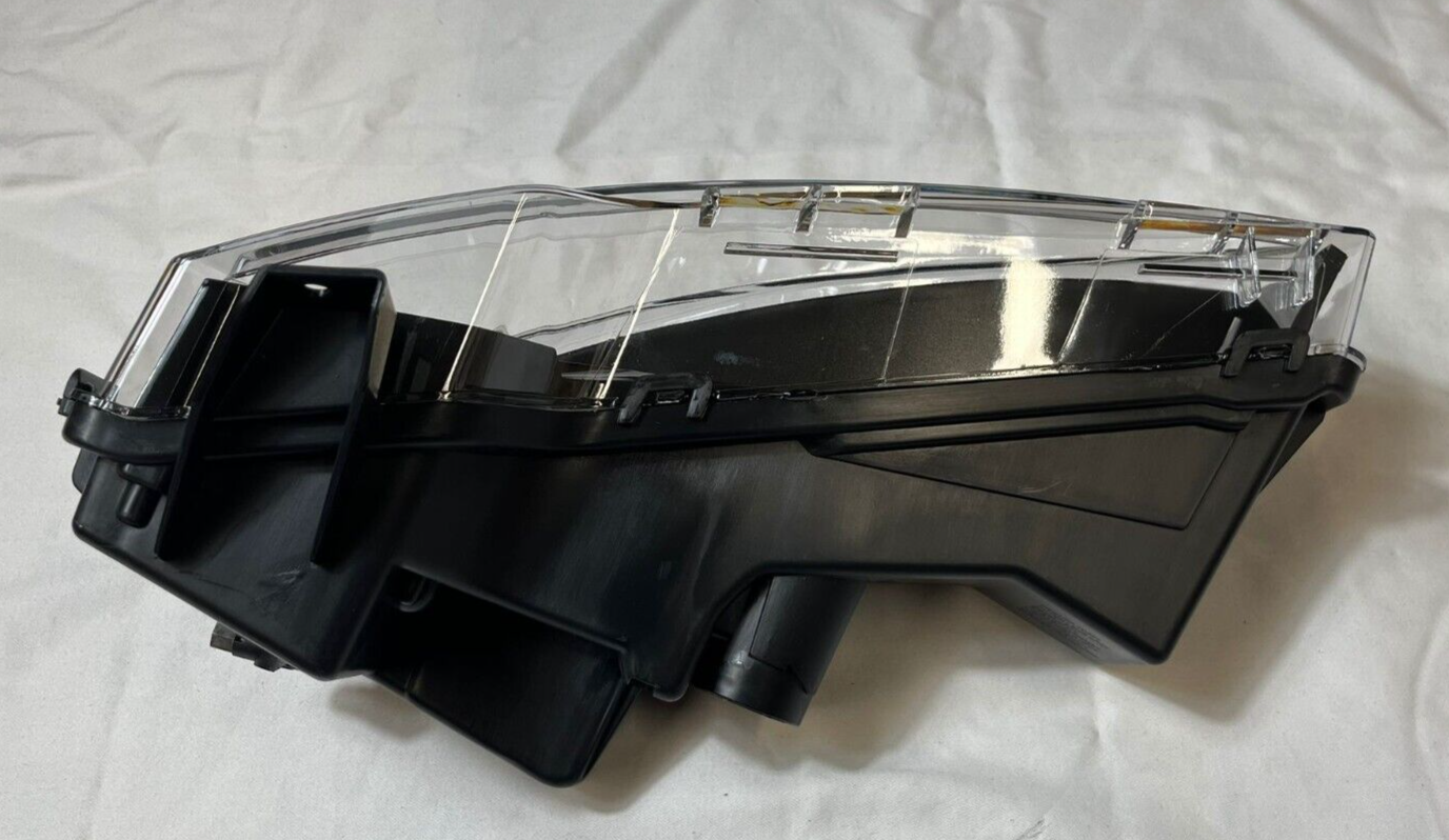 brand new TESLA MODEL 3 2020-2023 FRONT LEFT 1077391-00-E FOG LIGHT 1624798-00-A