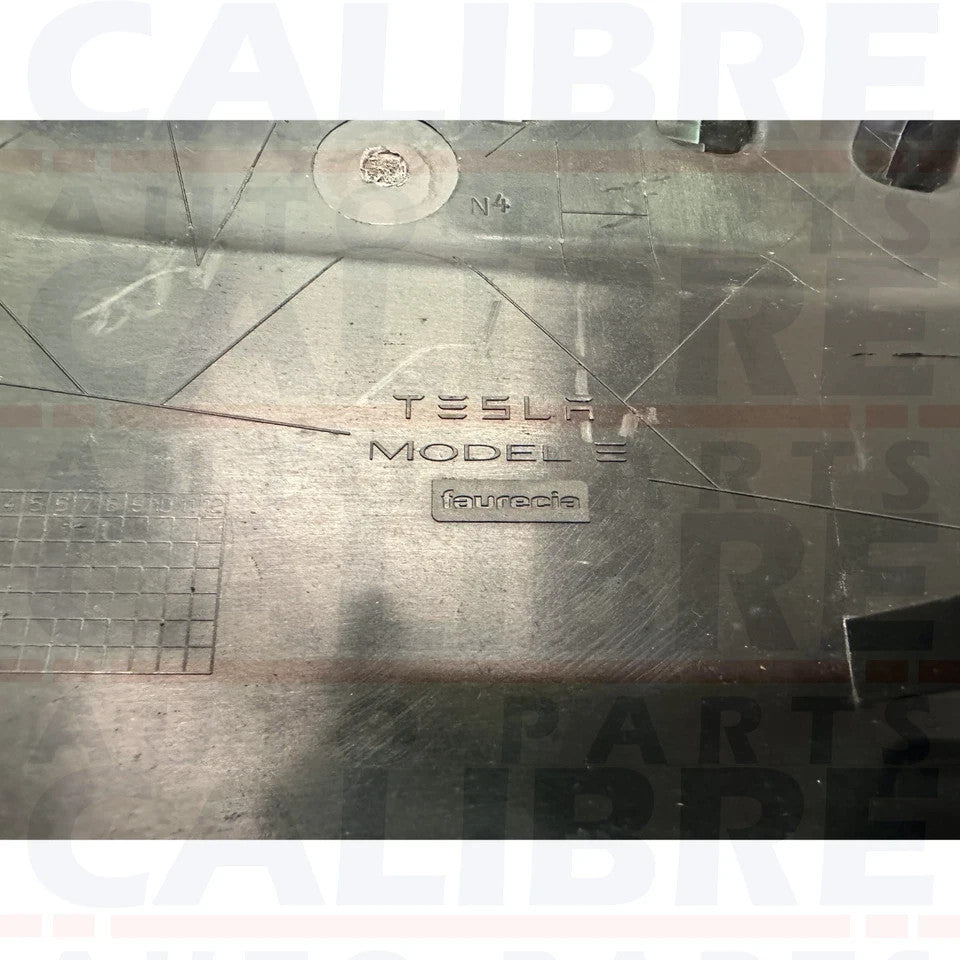 **GENUINE** TESLA MODEL 3 FACELIFT 2024-2025 Bare Dashboard 1083401-05-O