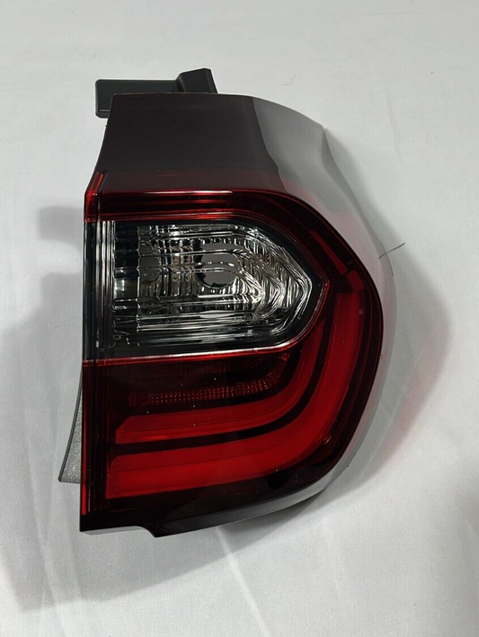 HONDA JAZZ MK5 (GR3) 2020-2024 RIGHT SIDE REAR OUTER BRAKE LED LIGHT