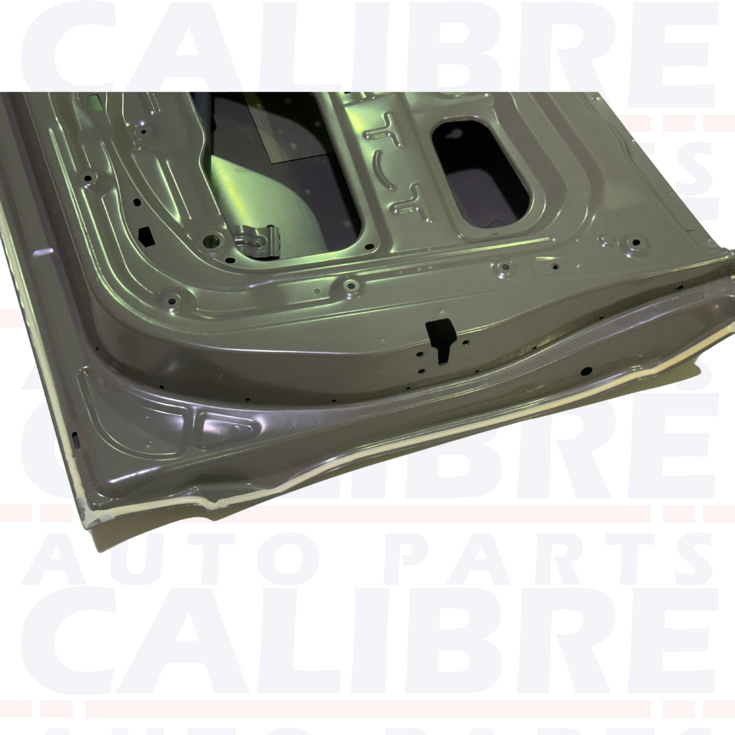 MG ZS 2017-2024 FRONT DOOR RIGHT DRIVER SIDE O/S - * MAY HAVE SMALL PIN DENT*