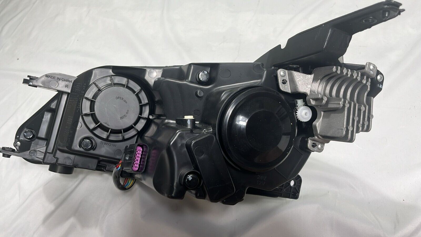 MG MG5 SW EV 2020 2021 2022 2023 LED Headlight RIGHT DRIVER SIDE O/S