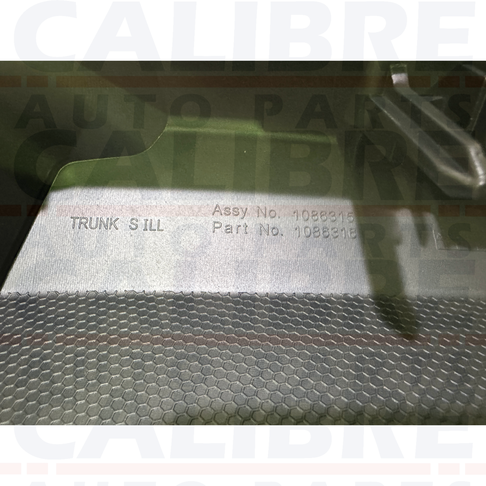 TESLA MODEL 3 2017-2024 REAR BOOT TAILGATE Lock Trim 1643512-00-A