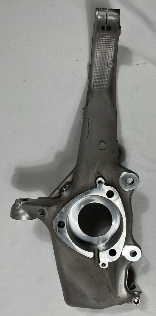 NEW Tesla Model 3 Left Front Suspension Knuckle Hub 104431100E