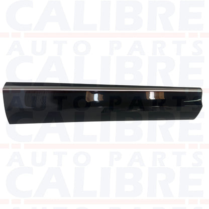 MG HS TROPHY MK2 2024-2025 Front Right Driver Door Moulding Trim - 11135109