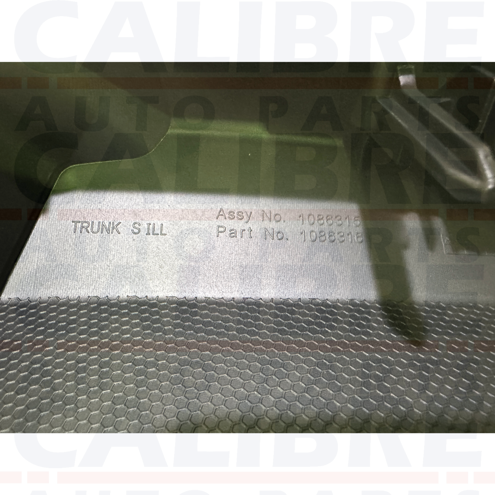TESLA MODEL 3 2017-2024 REAR BOOT TAILGATE Lock Trim 1643512-00-A